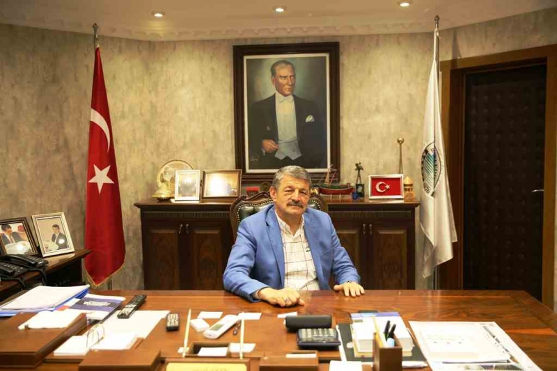 Akın da 1 Mayıs’ı kutladı