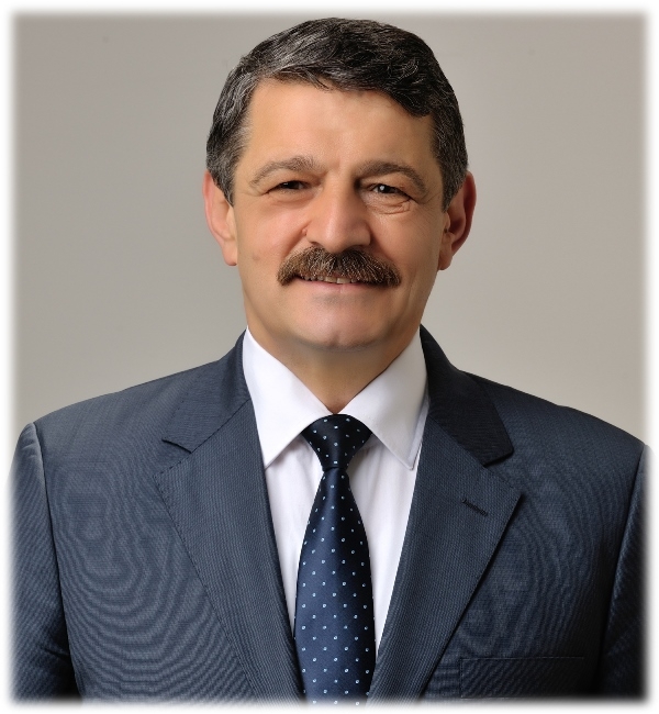 Akın da 1 Mayıs’ı kutladı