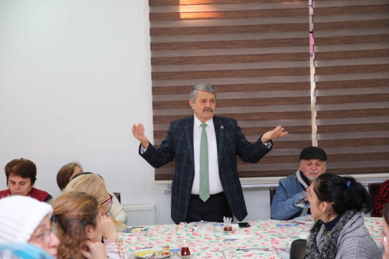 Akın, “Ellerinize, yüreklerinize sağlık”