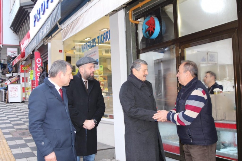 Akın, esnafın taleplerini dinledi