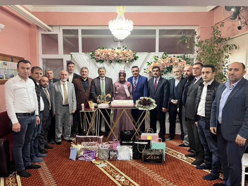Akın, Hafızlık bitirme törenine katıldı