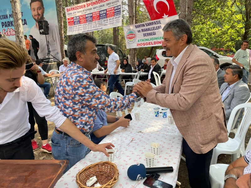 Akın, İstanbul’da hemşehrileriyle piknikte buluştu