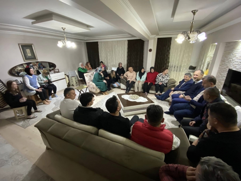 Akın, talepleri tek tek not aldı