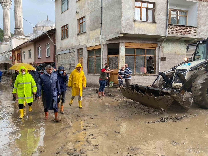 Akın: “Tüm ekiplerimizi seferber ettik”