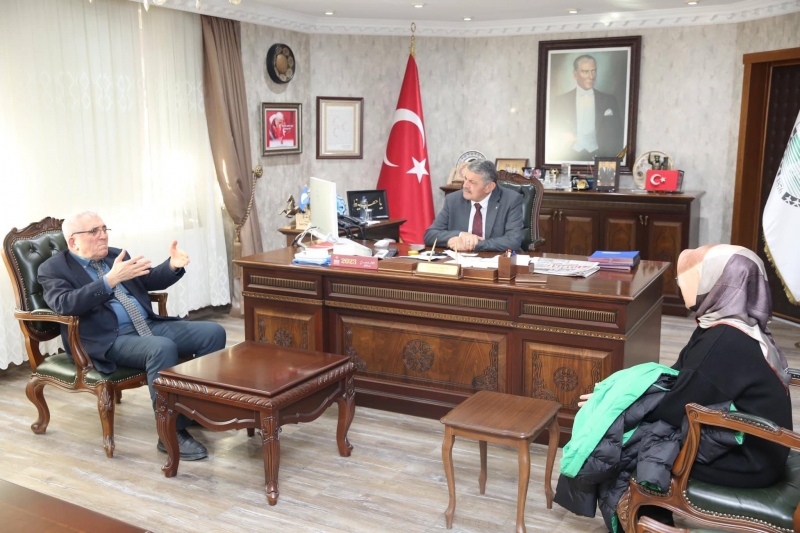 Akın’a ziyaretçi akını sürüyor