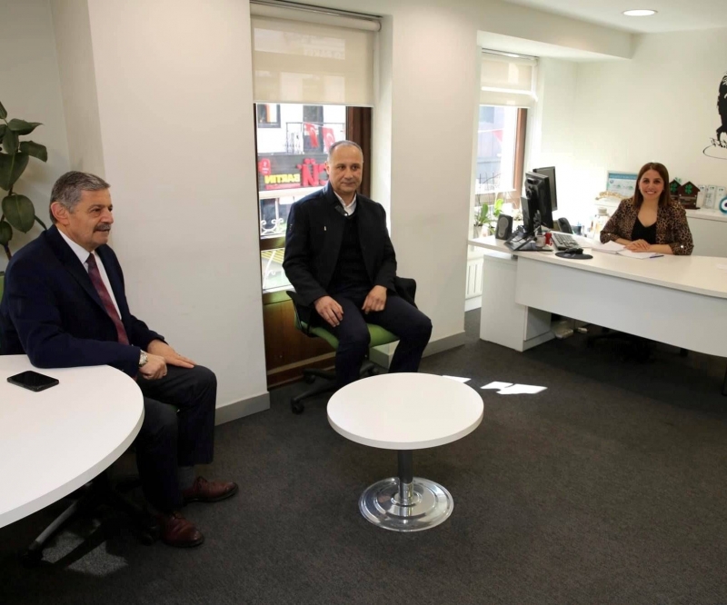 Akın’dan Garanti Bankası Müdüresine ziyaret