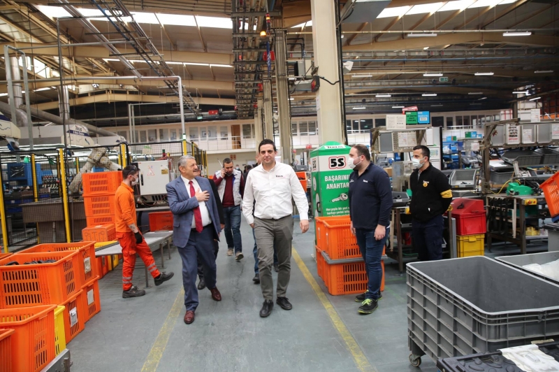 Akın’dan Teklas Kauçuk’a ziyaret