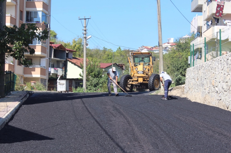 Asfalt ekipleri Aladağ’daydı