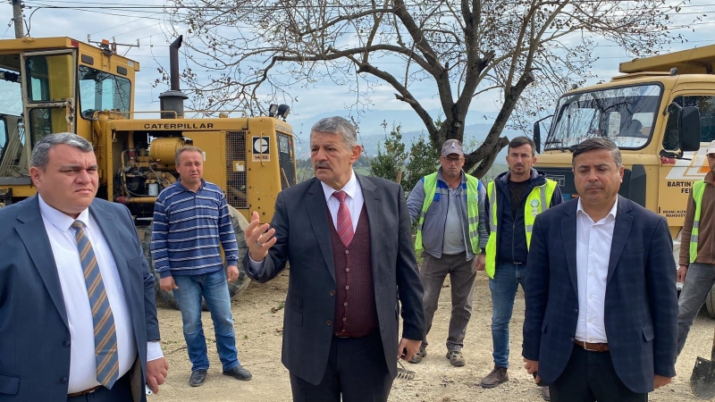 Asfalt ekipleri Şiremirçavuş’ta…