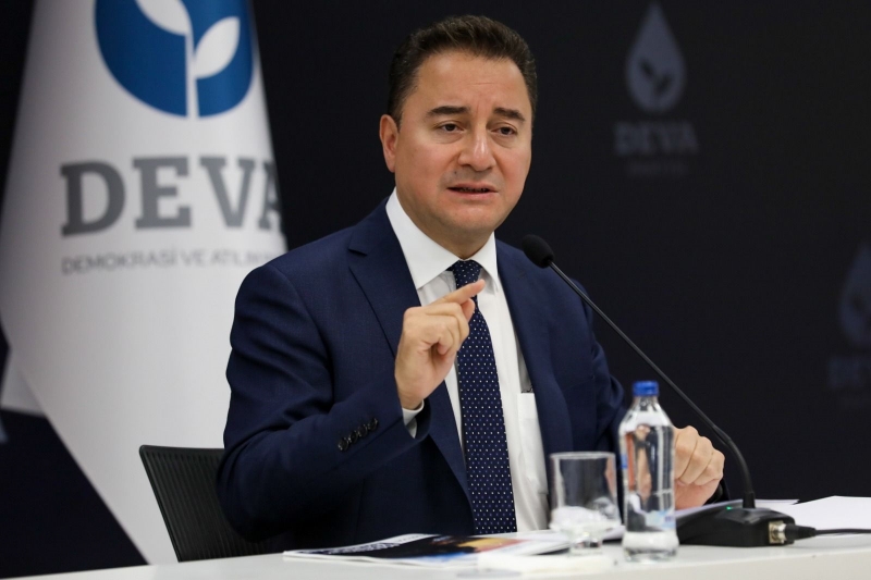 Babacan: “Emekçinin can verdiği sisteme son vereceğiz”