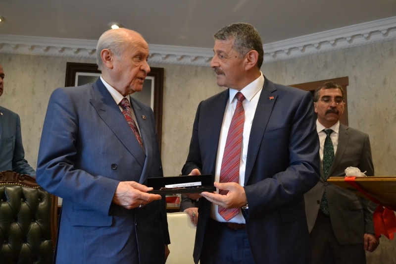 BAHÇELİ: “EMANET EHLİNDE VE EMNİYETTE”
