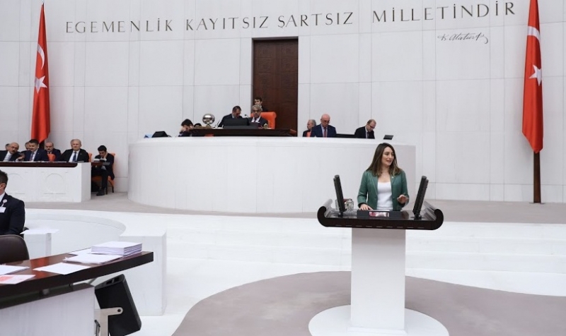 Bankoğlu: “Biz kadınlar affetmeyeceğiz!”