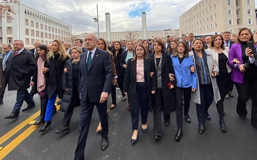 Bankoğlu, vurdumduymazlığa isyan etti