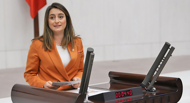 Bankoğlu’ndan Memur-Sen’e Tepki!