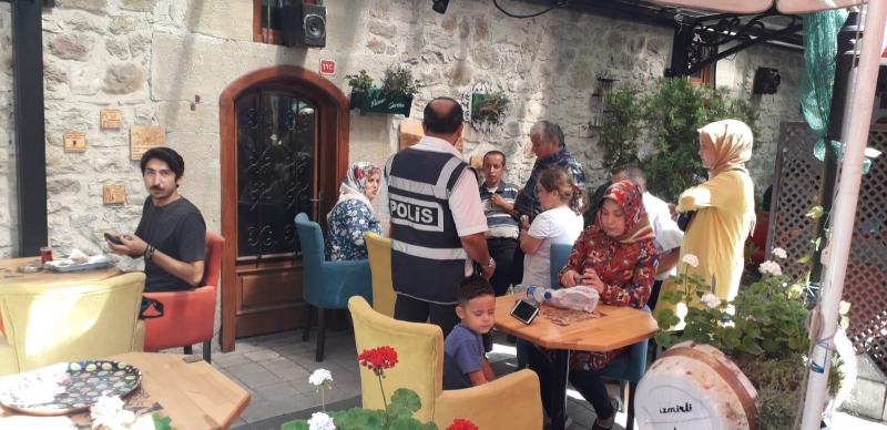 Bartın polisi, bu bayramda da kuş uçurtmadı