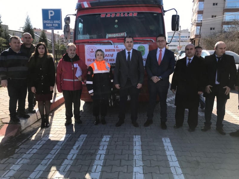 Bartın’dan 500 gıda kolisi daha gönderildi