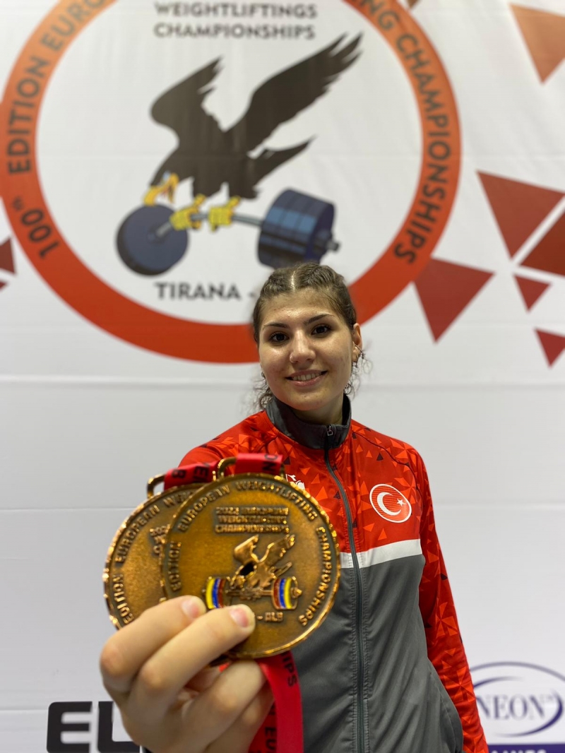 BARÜ öğrencisi Dilara Uçan, Avrupa 3.’sü oldu