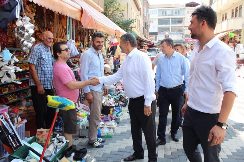 Başkan Akın, bayramda belde ve köyleri ziyaret etti