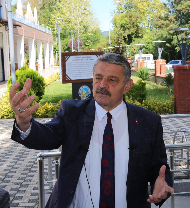 Başkan Akın topu Karayollarına attı