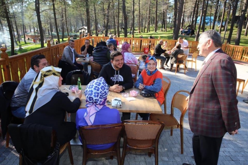 Başkan Akın vatandaşları dinledi