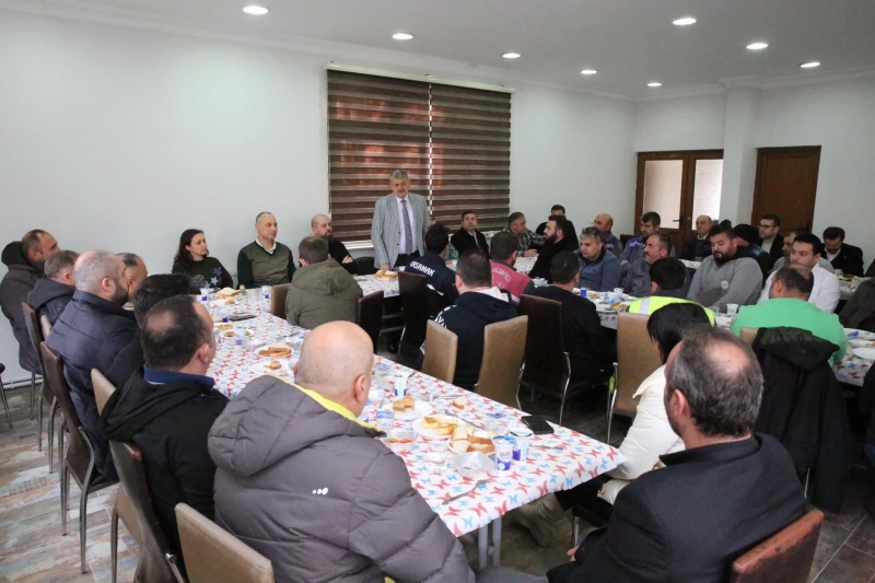 Başkan, personeli ile bir araya geldi