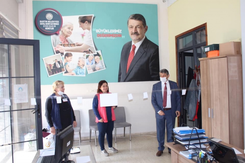 Başkan, Sosyal Hizmet Merkezi’ni ziyaret etti