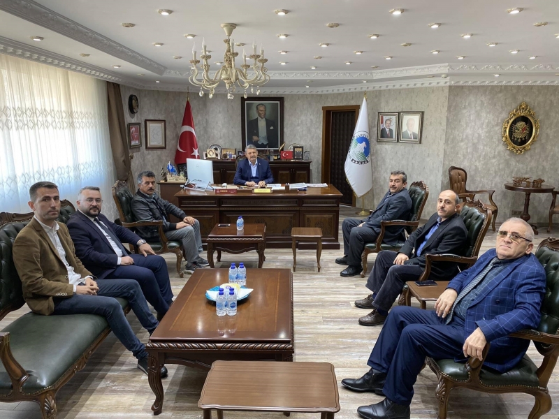 Başkan taziyeye gelenleri kabul etti