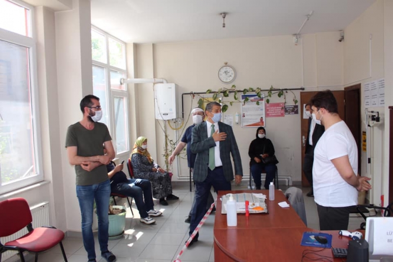 Başkan’dan sağlık çalışanlarına ziyaret