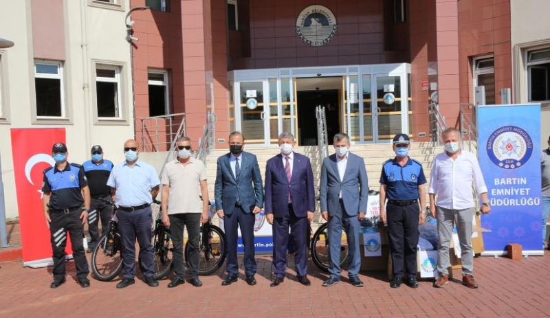 Belediye “Bisikletimle trafikte ben de varım!” dedi