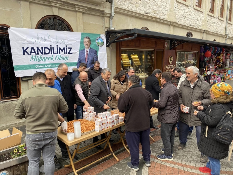 Belediye kandil geleneğini sürdürdü