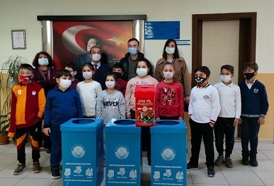 Belediye’den geri dönüşüme büyük katkı Bin 458 ton atık ekonomiye kazandırıldı