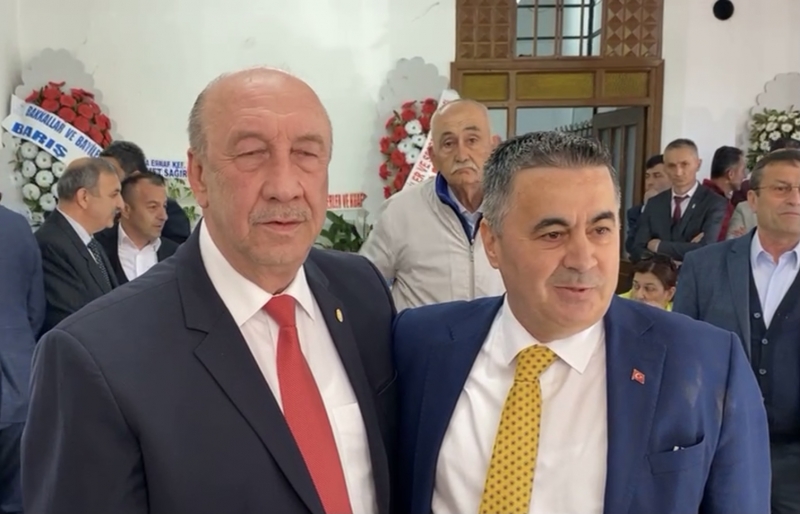 Bir devir kapandı! Bartın Esnaf ve Sanatkarları Odaları Birliği’nde yeni başkan Yılmaz Akdeniz oldu