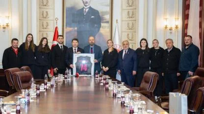 Bartın Volley Academy'den Bakan Tunç'a ziyaret