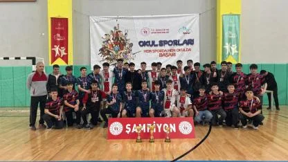 Futsal'da kupa sahiplerini buldu