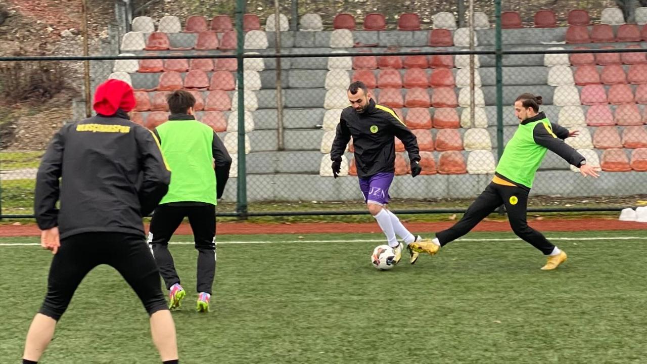 Ulus Çınar Spor Hazırlık Maçı Gerçekleştirildi